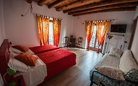B&B Santa Lucia & B&B Smeraldo
